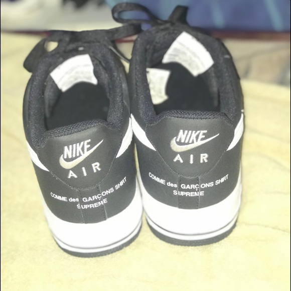 Supreme Nike AF1 - Picture 3 of 6